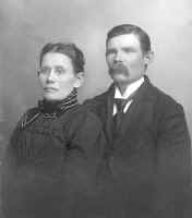 JPG_Olaus_Olivia_9.jpg (127928 bytes)